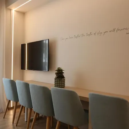 Io Suites-2