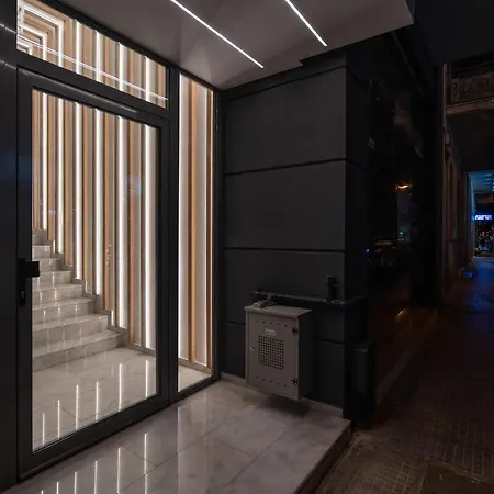 Io Suites-3